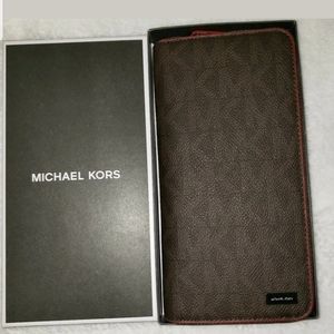 Michael Kors Mens Jet Set Zip Around Long Wallet